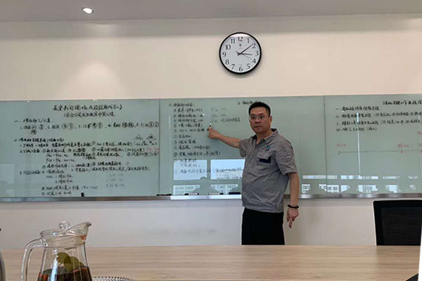 共勉-江苏喷塑设备厂62彩集团涂装应邀参加客户企业会议！
